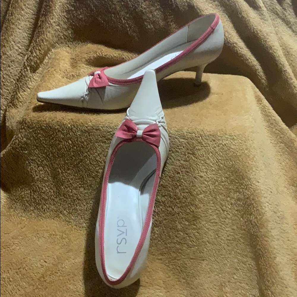 Brand new RSVP white and pink Pumps size 9M